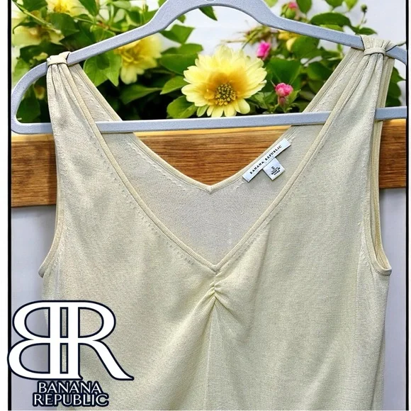 Silk Blend Knit Banana Republic Pale Yellow Sleeveless Sweater Vest Top - Picture 13 of 17